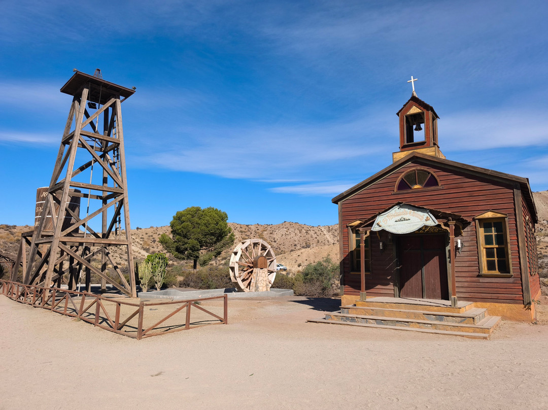 EMEXPERIENCE-阿威罗必去景点