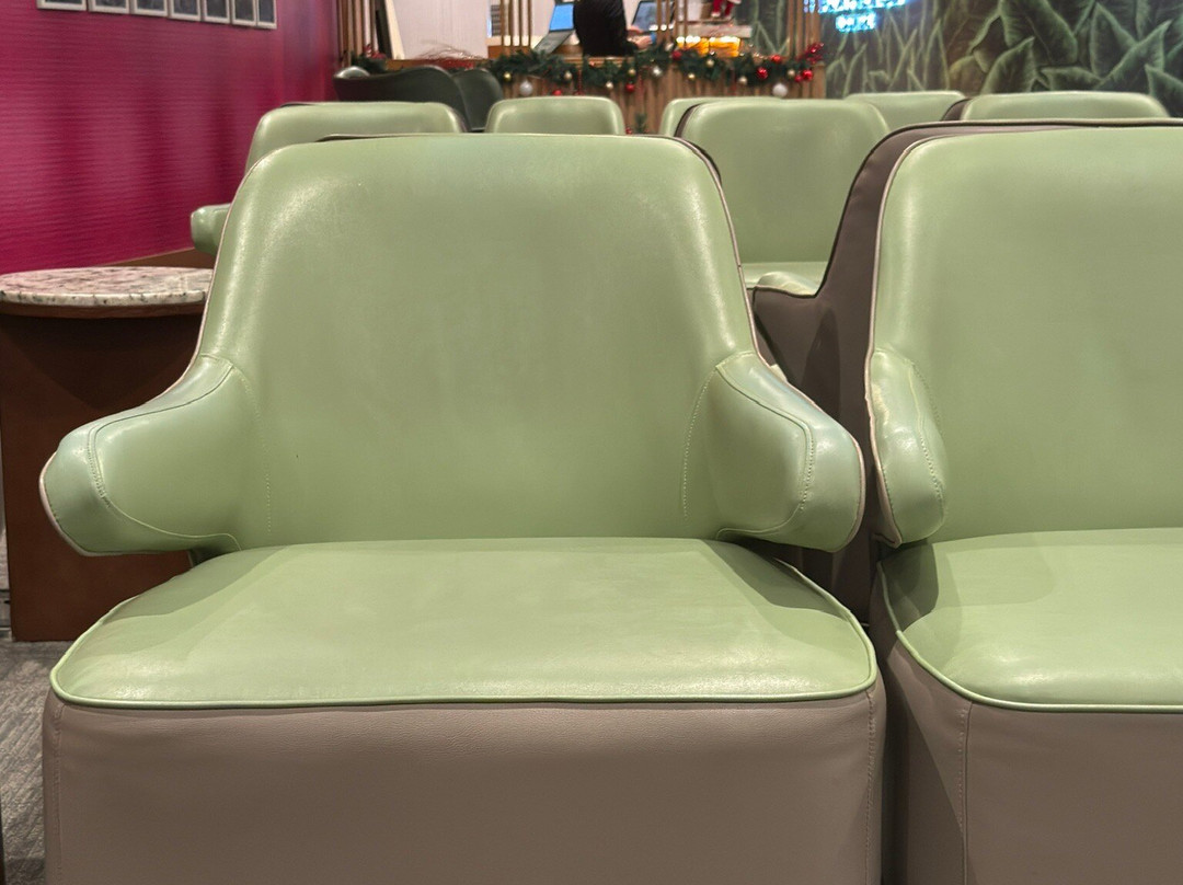 Plaza Premium Lounge (Departures, Terminal 2)-克拉克自由港区必去景点