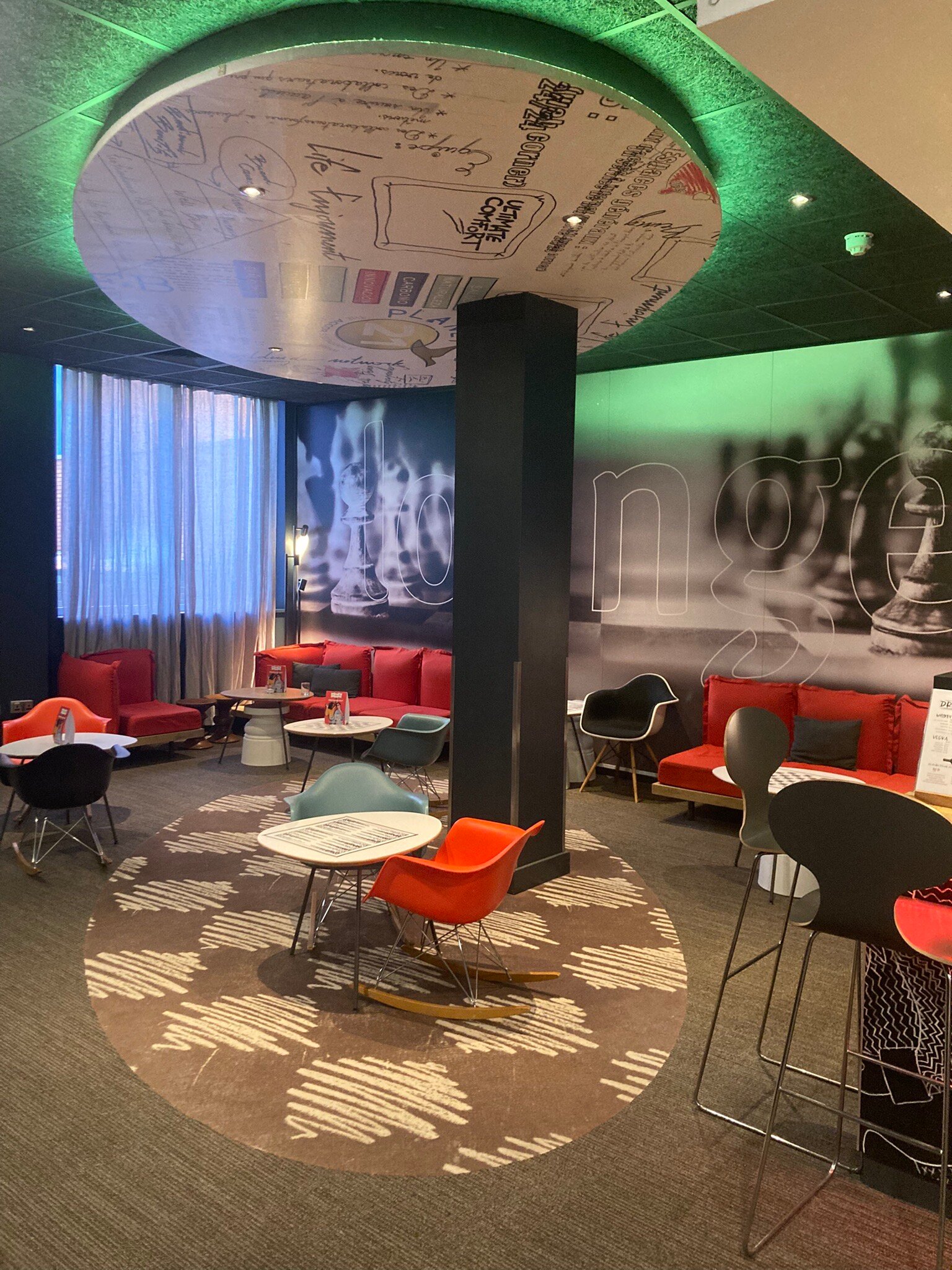 宜必思雷丁中心酒店-官方