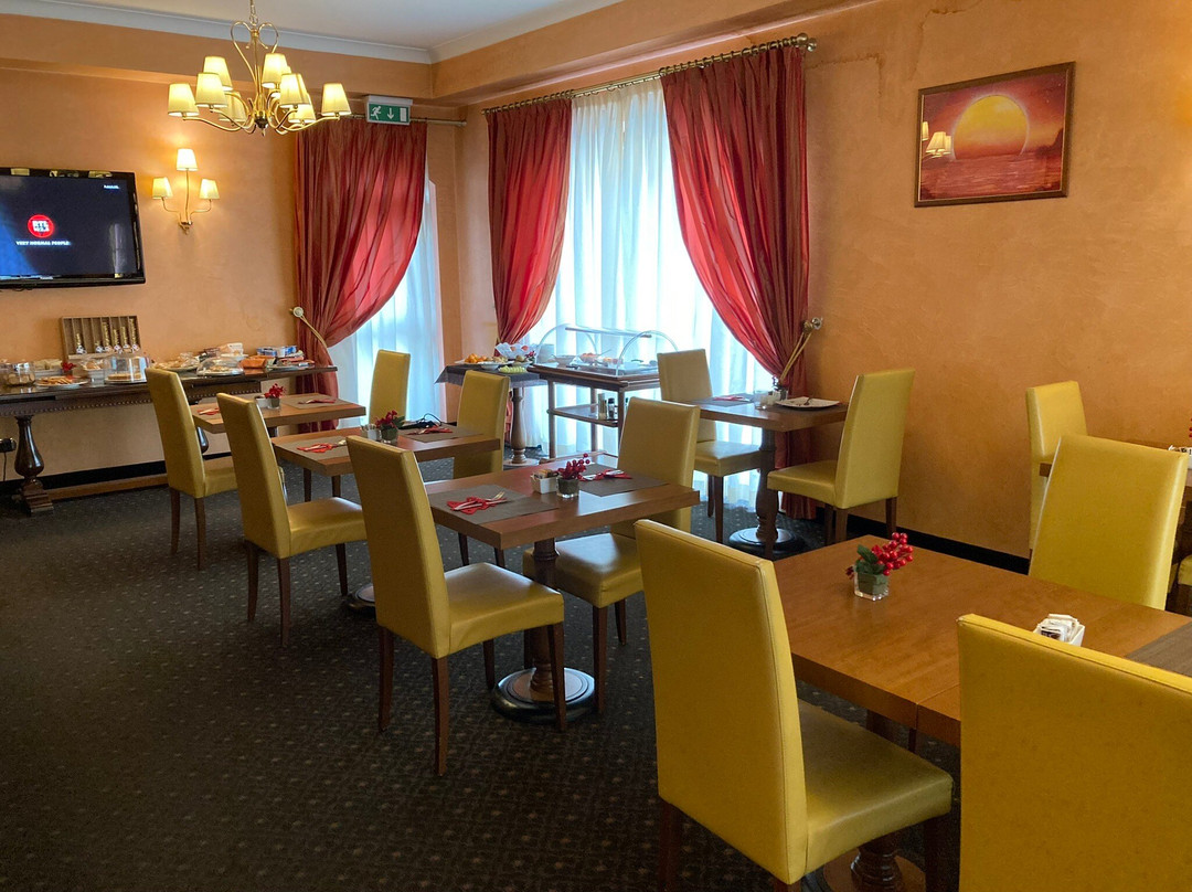 布拉姆酒店主图