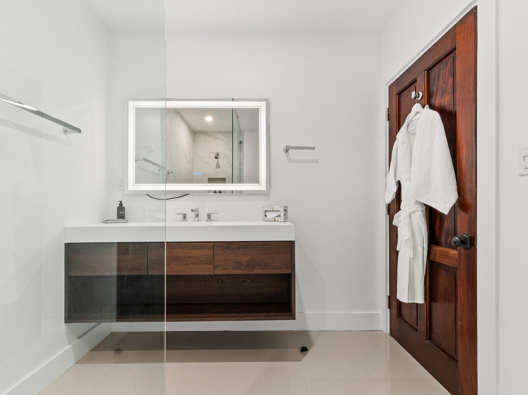 Romora Bay Resort & Marina主图