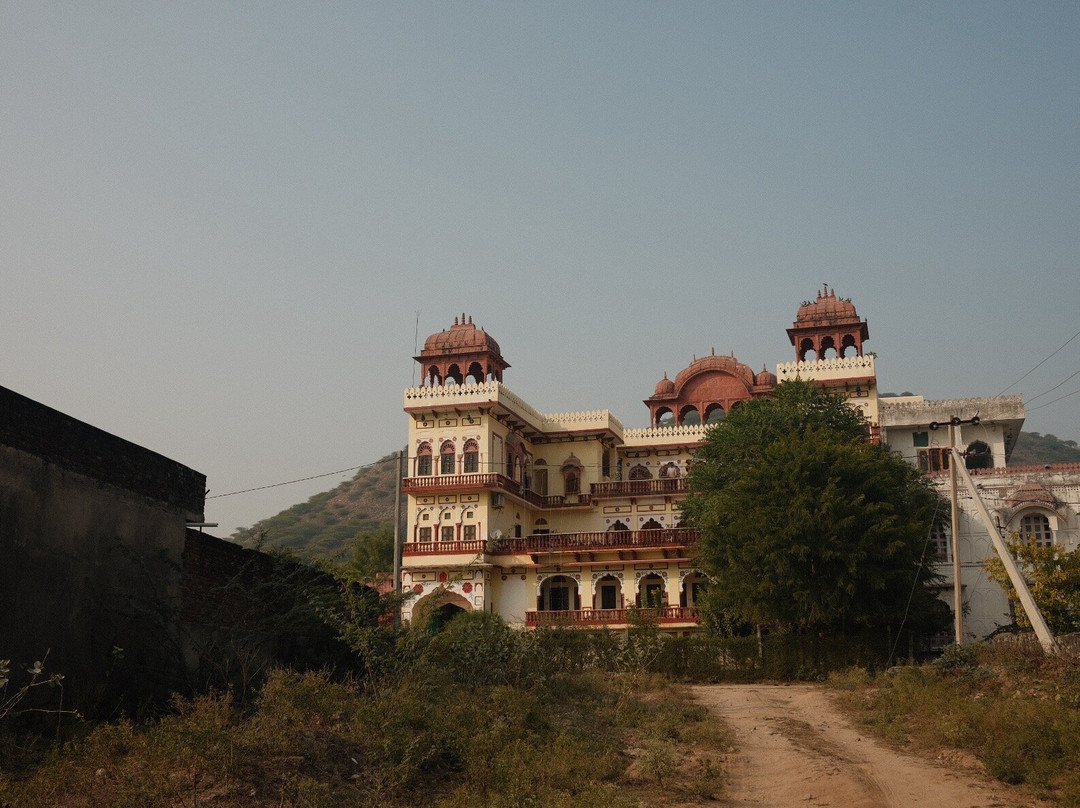 托迪加酒店主图