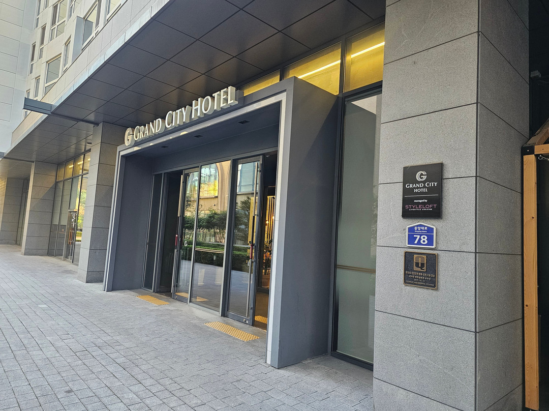 Grand City Hotel Changwon主图