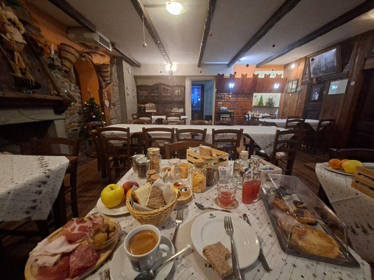 安马娜图比酒店主图