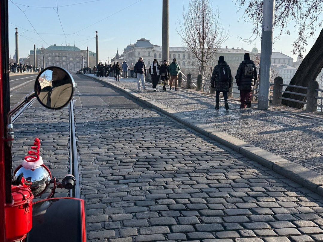 Prague Old Car-布拉格必去景点