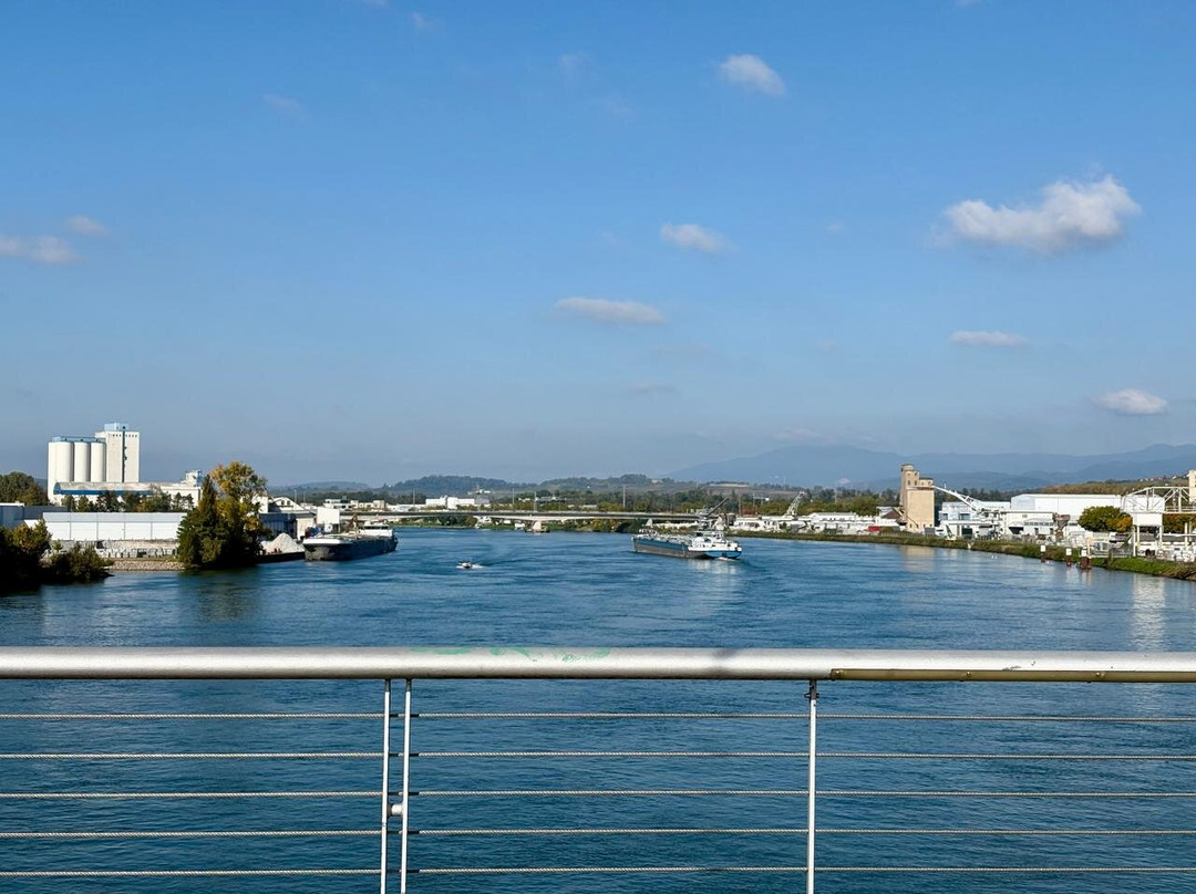 Three Countries Bridge-Huningue必去景点