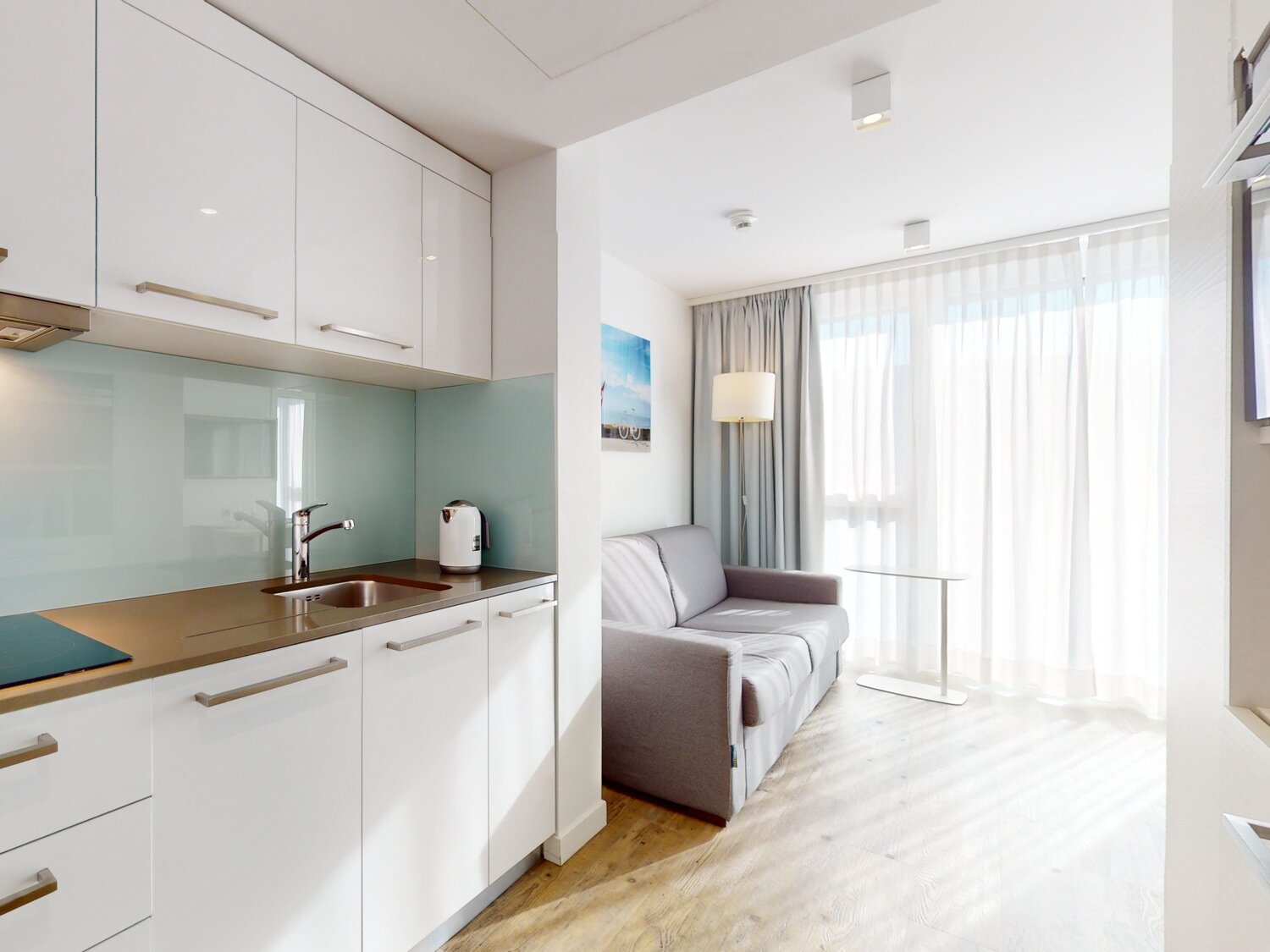 Appart'Hôtel Nonanteneuf Vevey-客卧