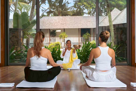 皇家棕榈巨浪酒店主图