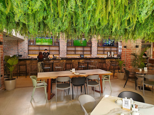 Cask Restaurant & Bar