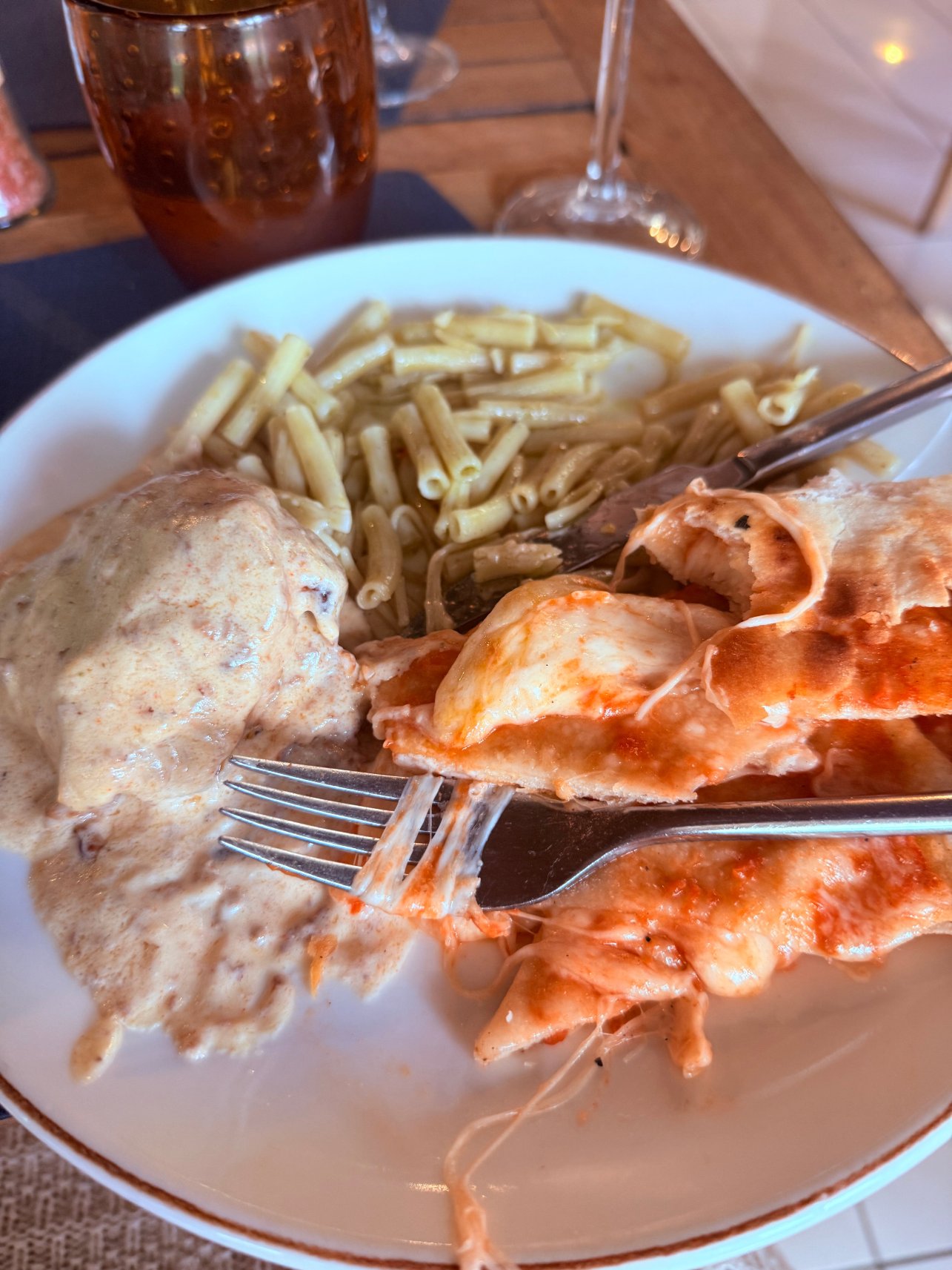 态度快乐周五-官方