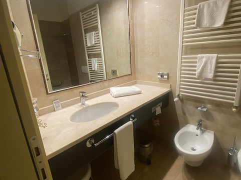 拉亚酒店汽车旅馆主图