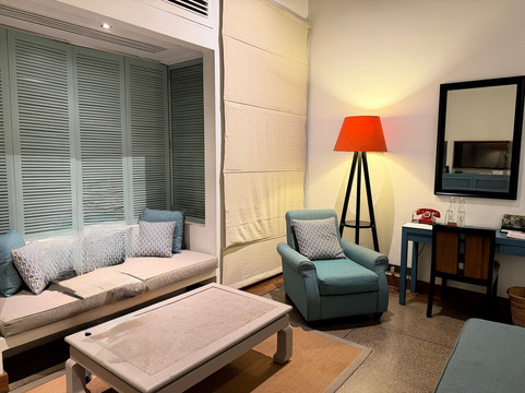 瓦拉瓦酒店主图