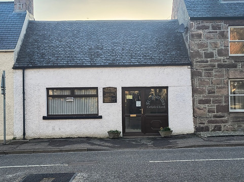 Saint Martin of Tour's Catholic Church-阿勒浦必去景点