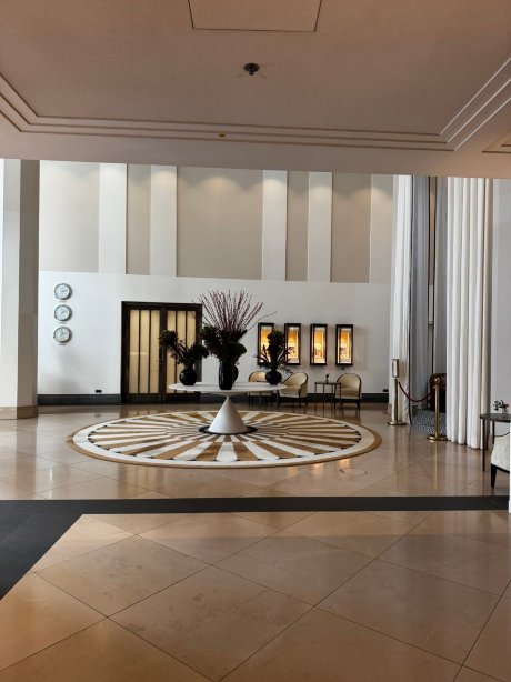 查尔斯酒店-官方