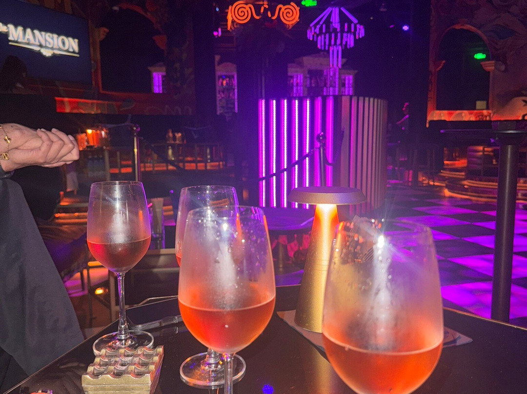 The Mansion Five Jvc Dubai-迪拜必去景点