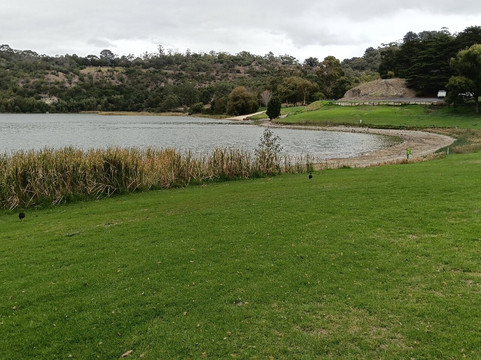 Valley Lake/ketla Malpi-芒特甘比尔必去景点