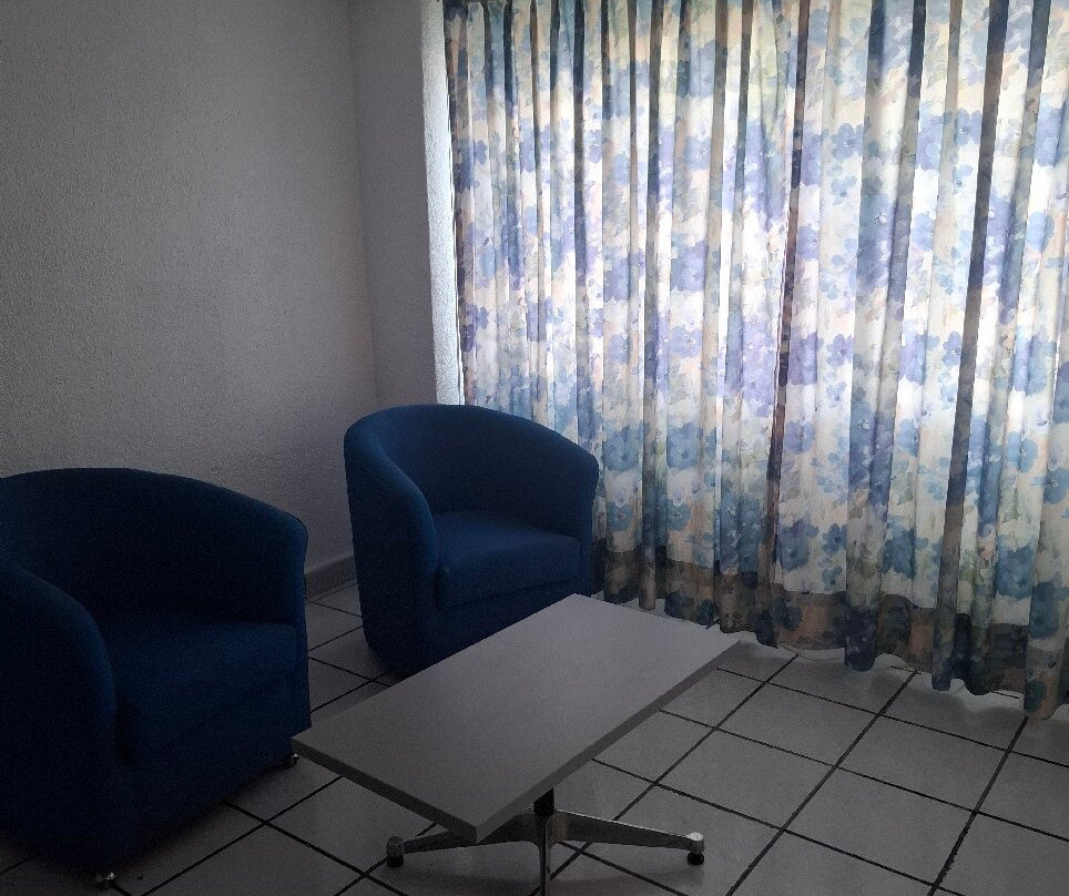 德贝哈尔特可思奎腾旅馆主图