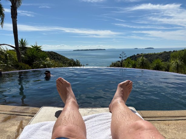 德拉摩尔洛奇酒店-官方