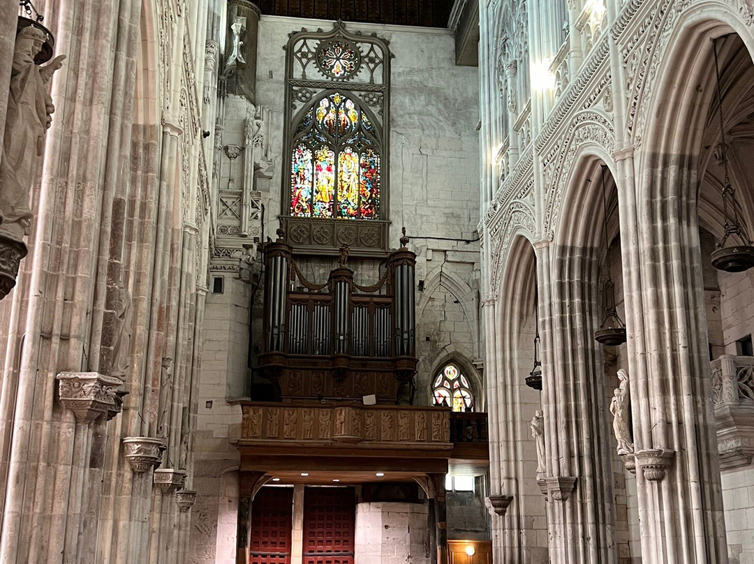 Eglise Saint-Ouen-Pont-Audemer必去景点