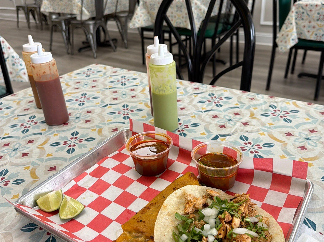 Laurita's Chicken