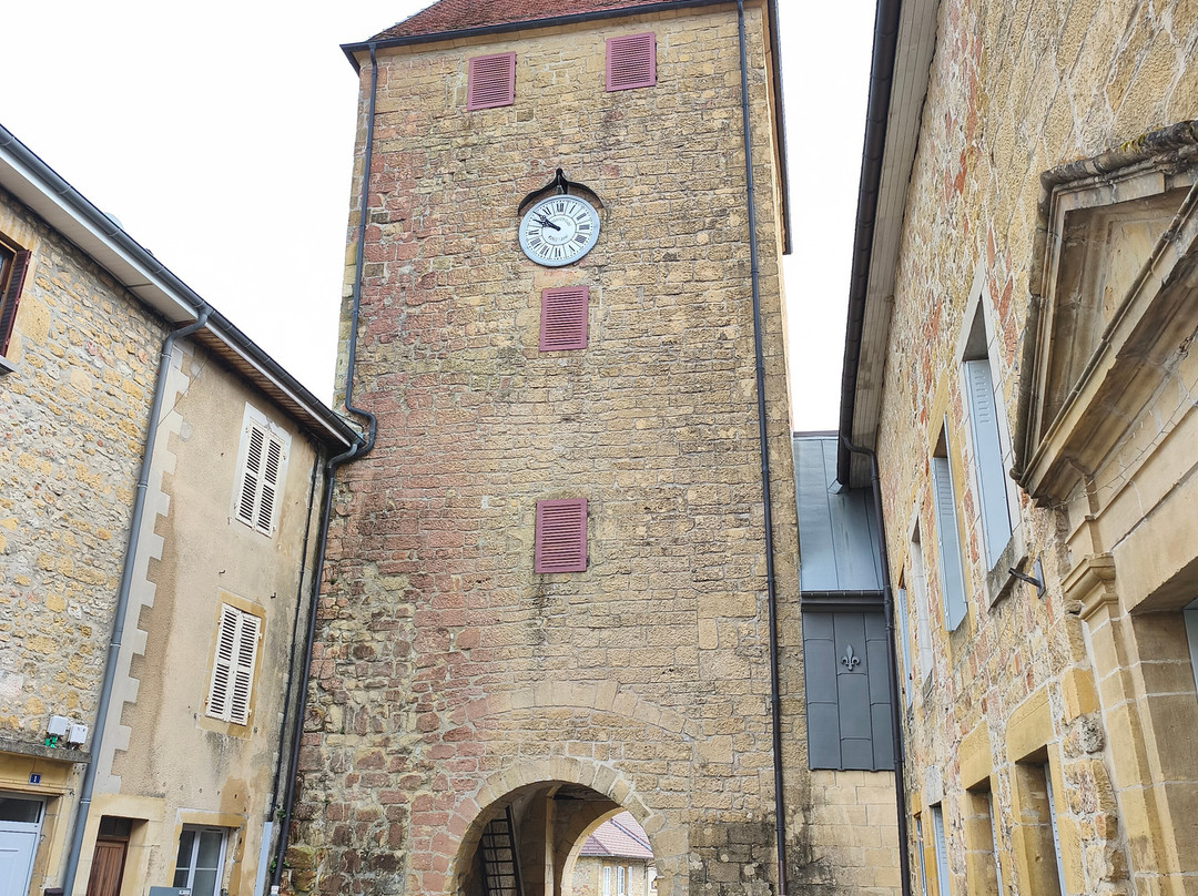 Collegiale Saint-Antoine-Nozeroy必去景点