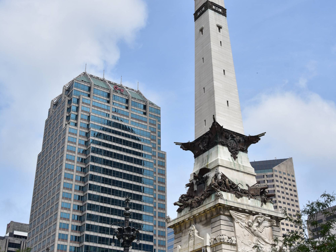 Monument Circle-印第安纳波利斯必去景点