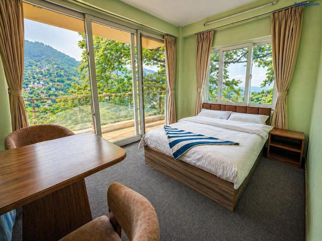 Hotel Shivaya