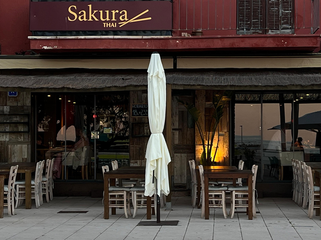 Sakura | Thai Restaurant