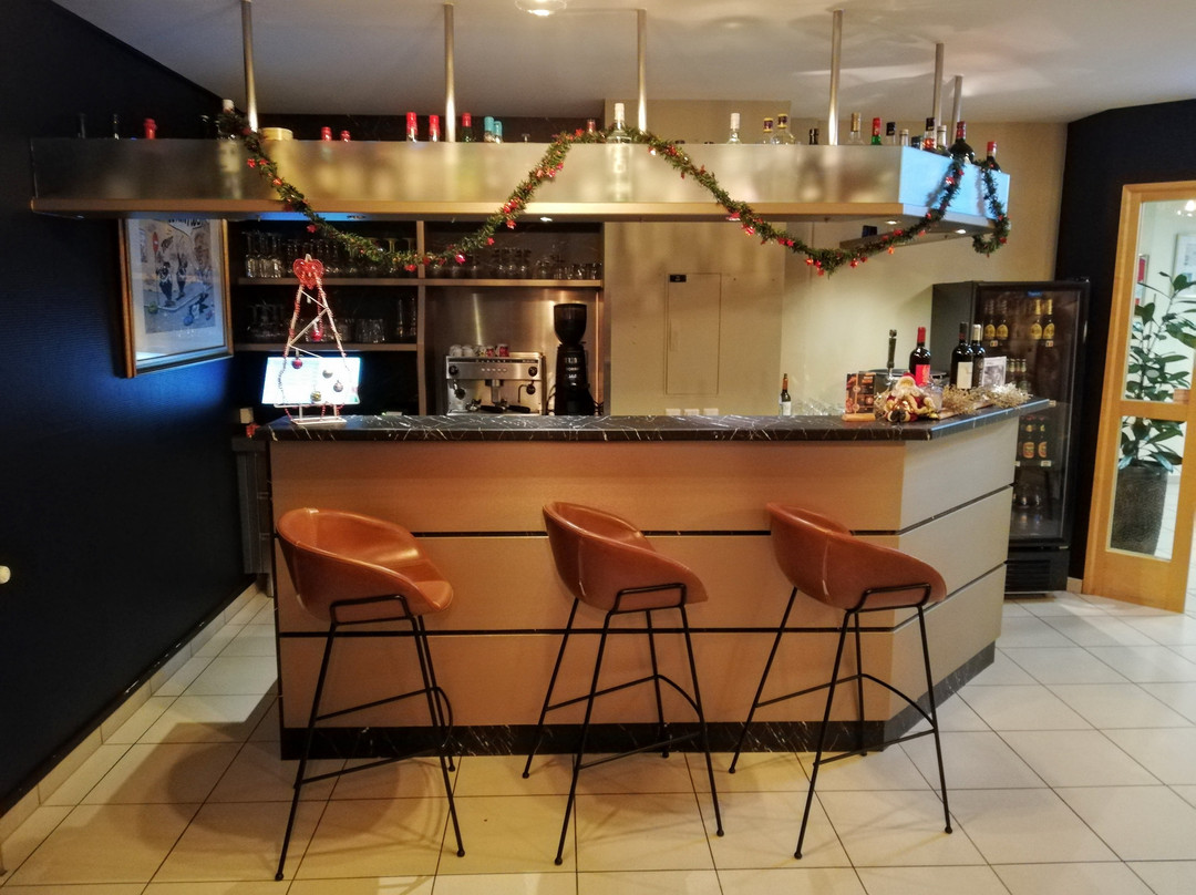 斯坦德客栈餐厅酒店主图