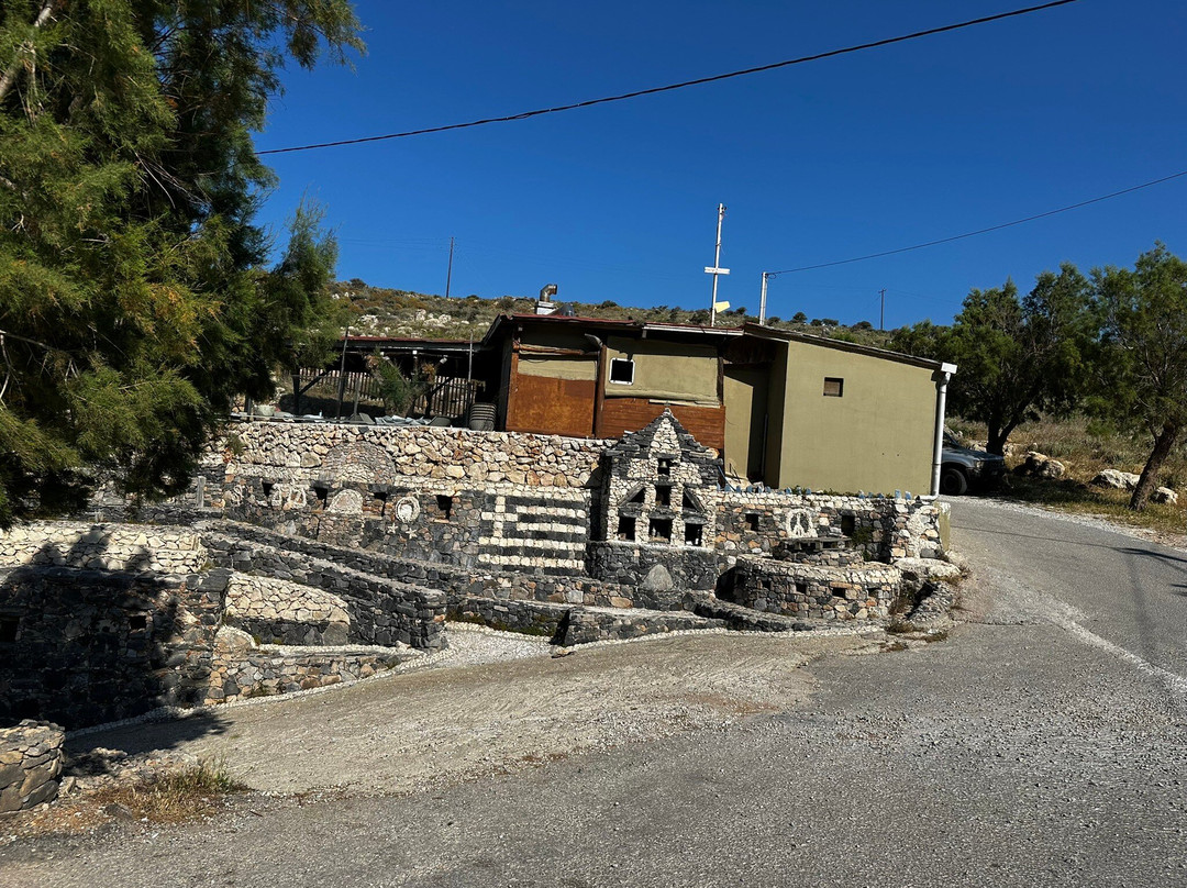 Ombros Gialos Beach-Vamos必去景点