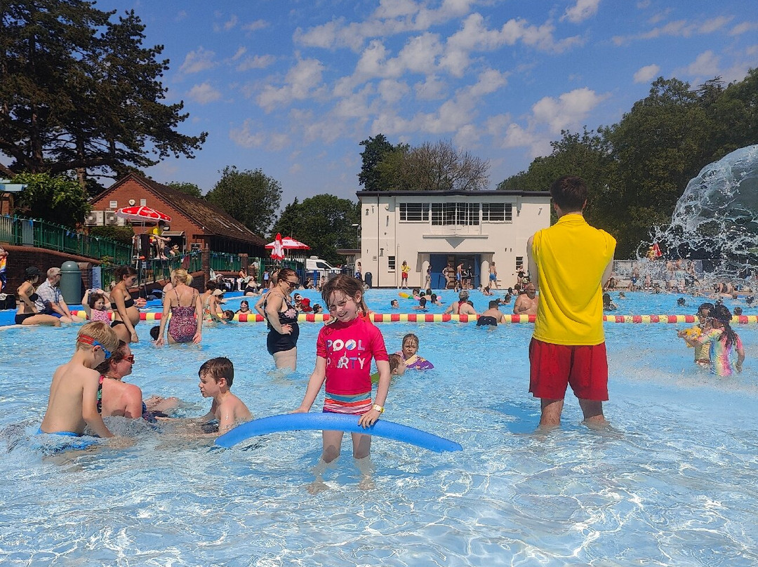 Droitwich Spa Lido-德罗伊特威奇必去景点
