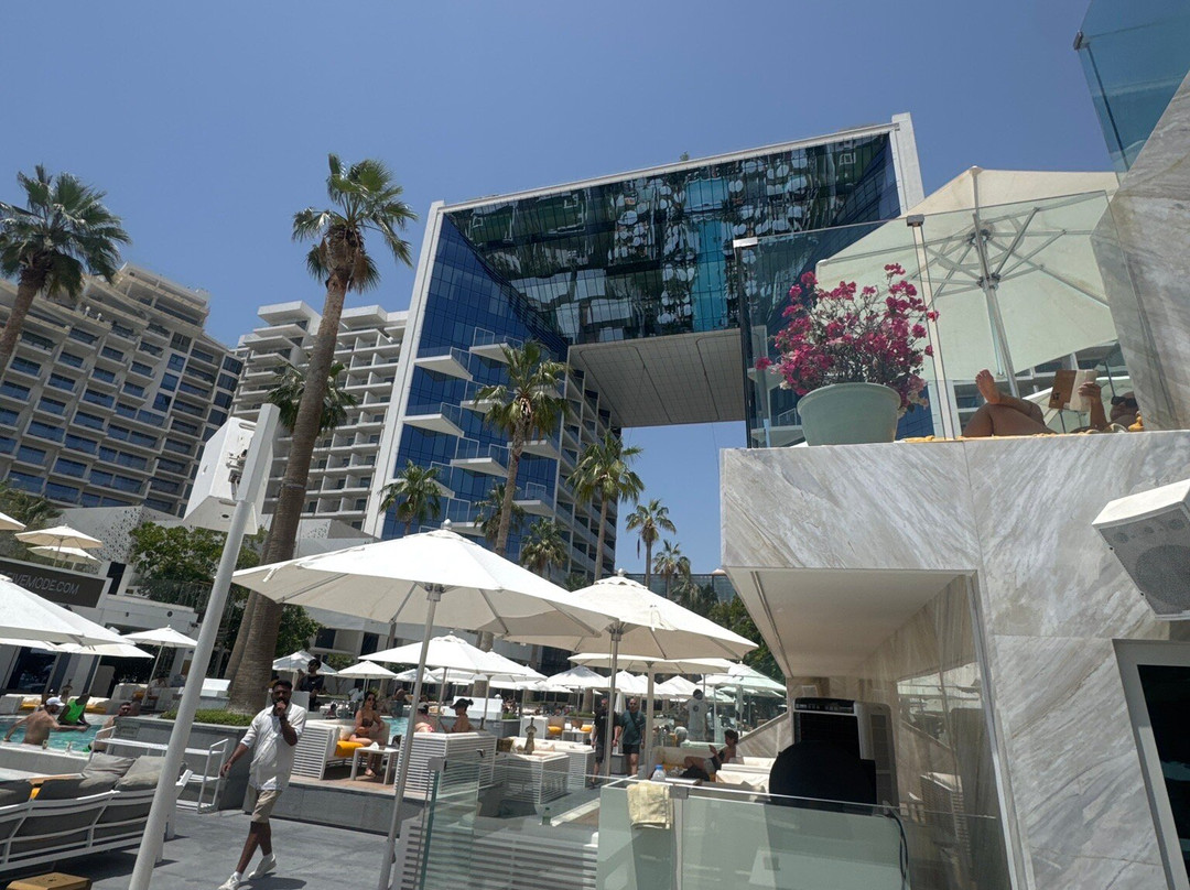 The Social Pool at FIVE Palm Jumeirah-迪拜酋长国必去景点