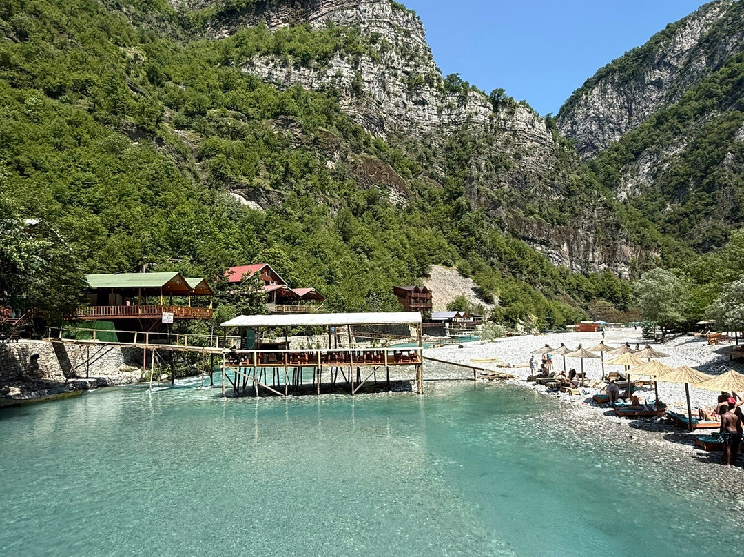Rozafa Boat Tours-Vau i Dejes必去景点