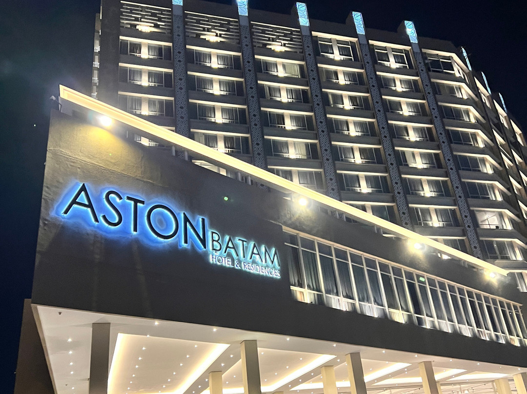 巴淡阿斯顿法义公寓式酒店主图