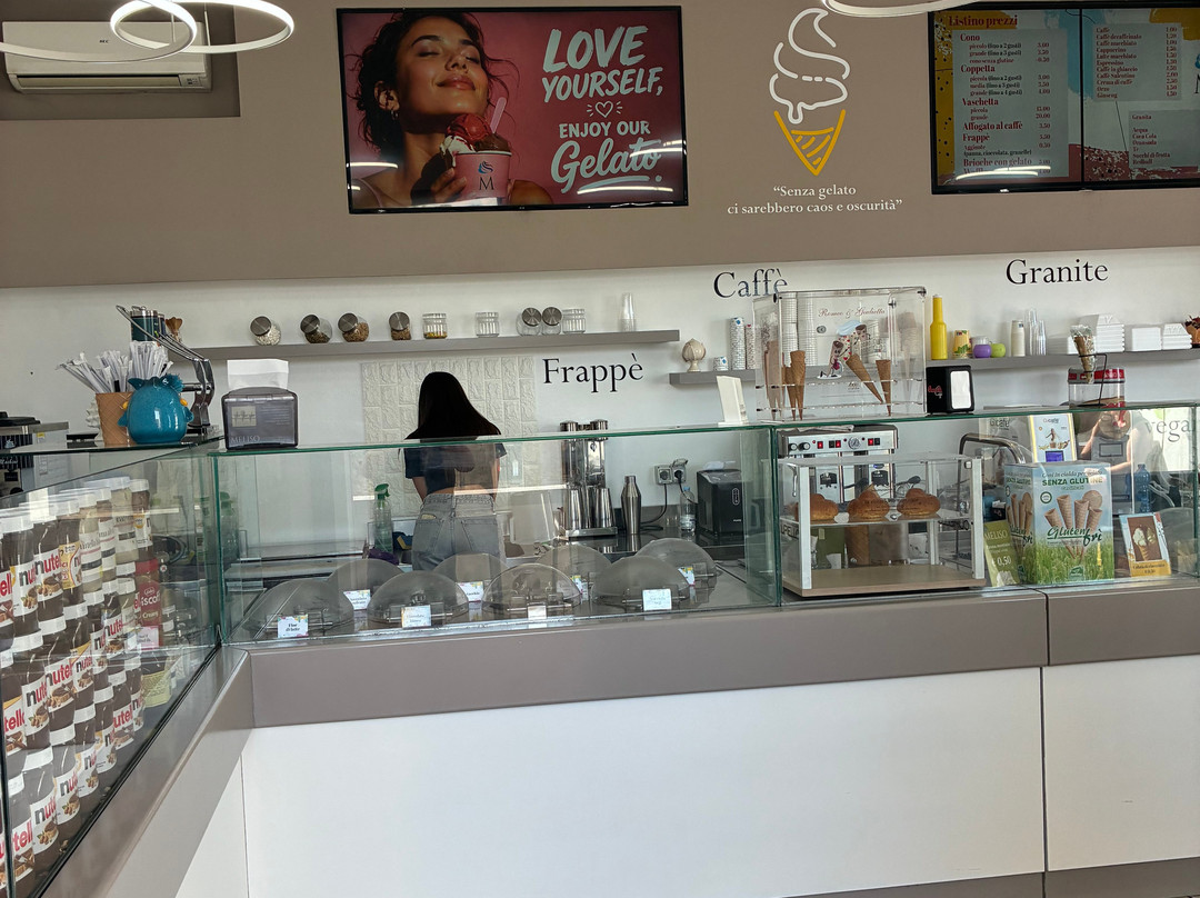 Meliso Gelateria Yogurteria Creperia