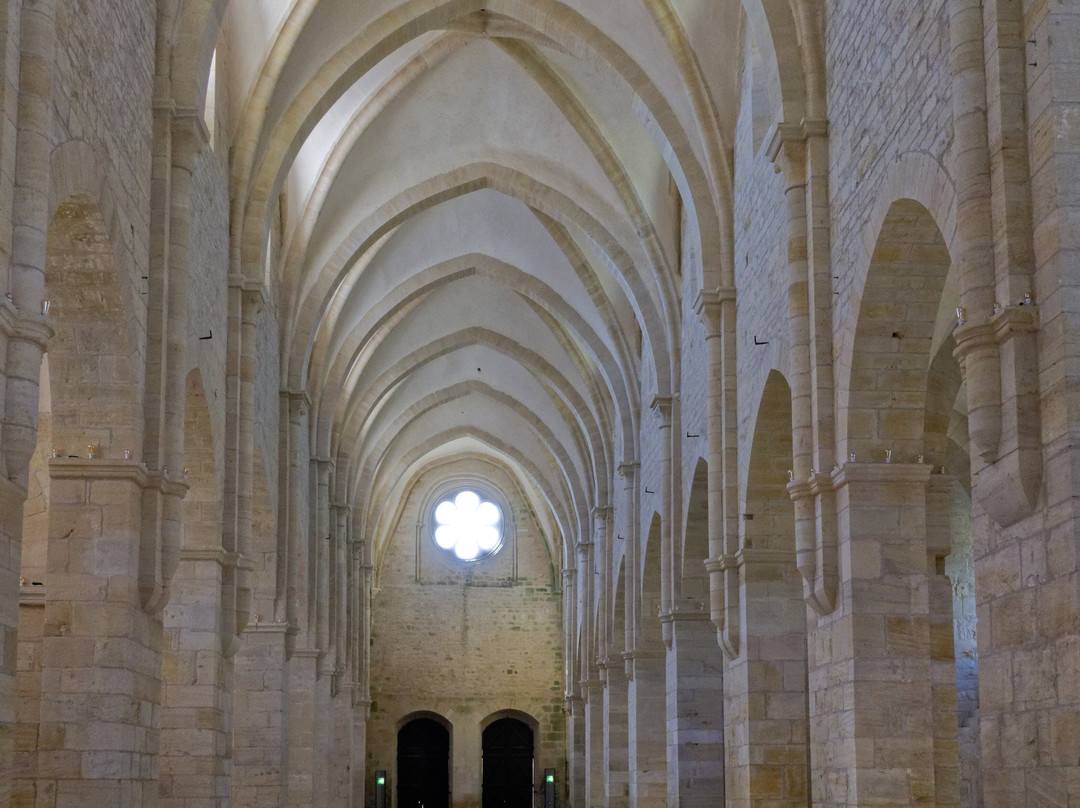 Abbaye de Noirlac-Bruere-Allichamps必去景点