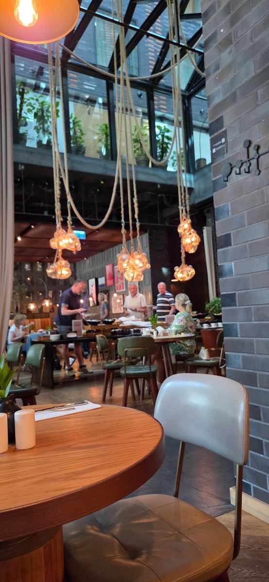 旧城格但斯克普罗酒店-旅行者
