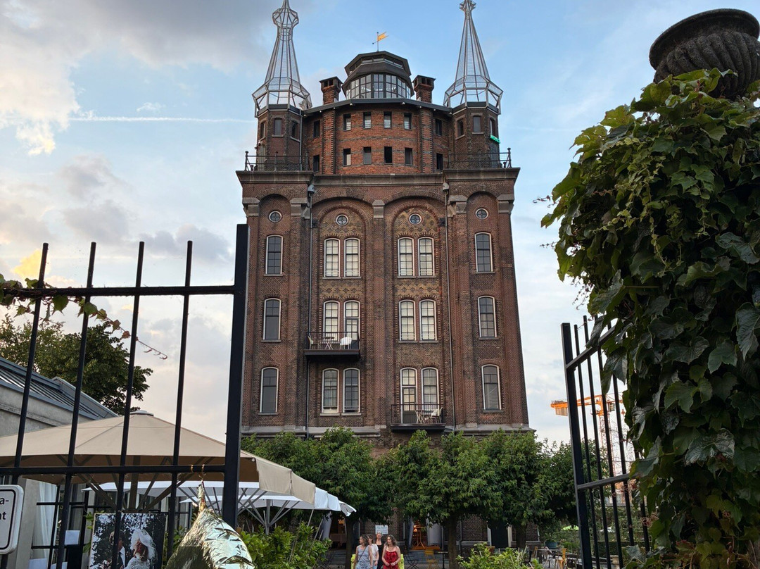 Watertoren Oranjelaan (1882)-多德雷赫特必去景点
