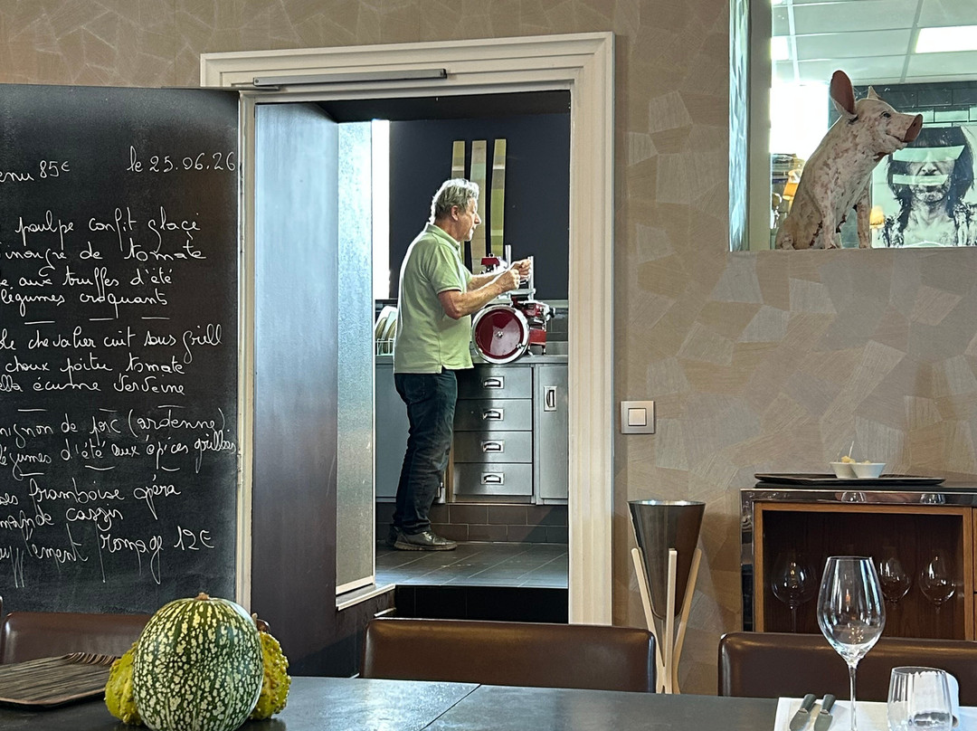 Hotel Restaurant les Avises主图