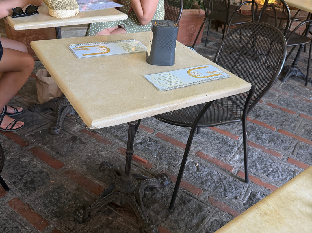Bar Vitelli-Savoca必去景点