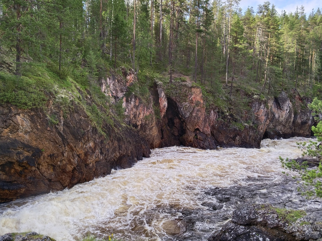 Kiutaköngäs Trail-库萨莫必去景点