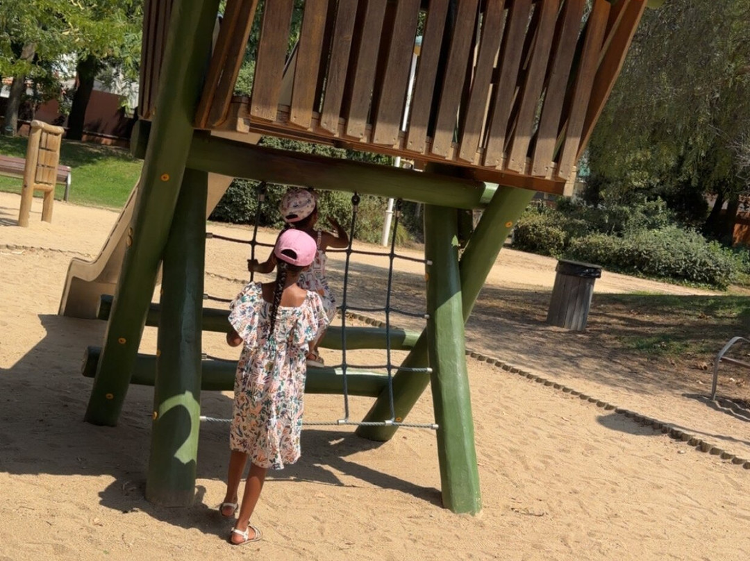 Parc Francesc Macia-马尔格拉特德马尔必去景点
