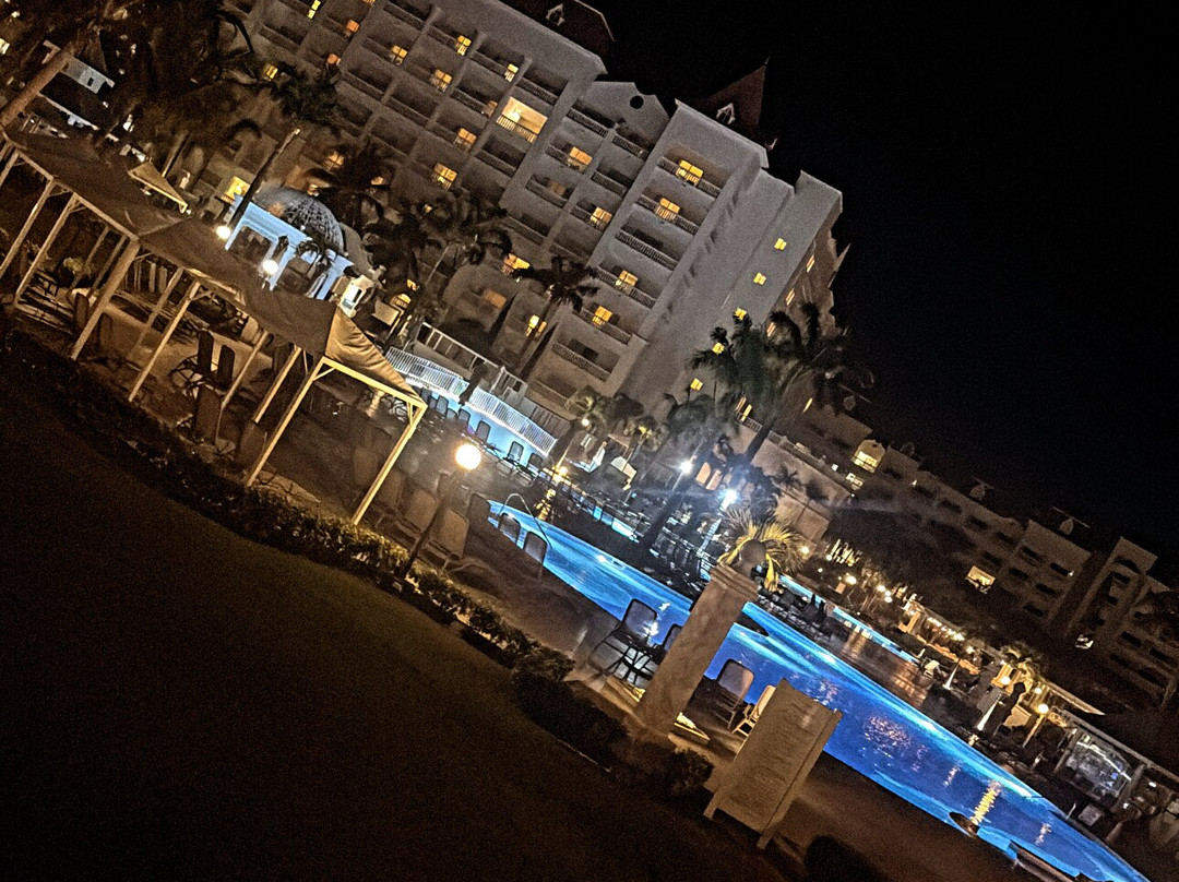 巴西亚普林西佩华丽逍遥湾酒店 - 限成人- 全包式主图