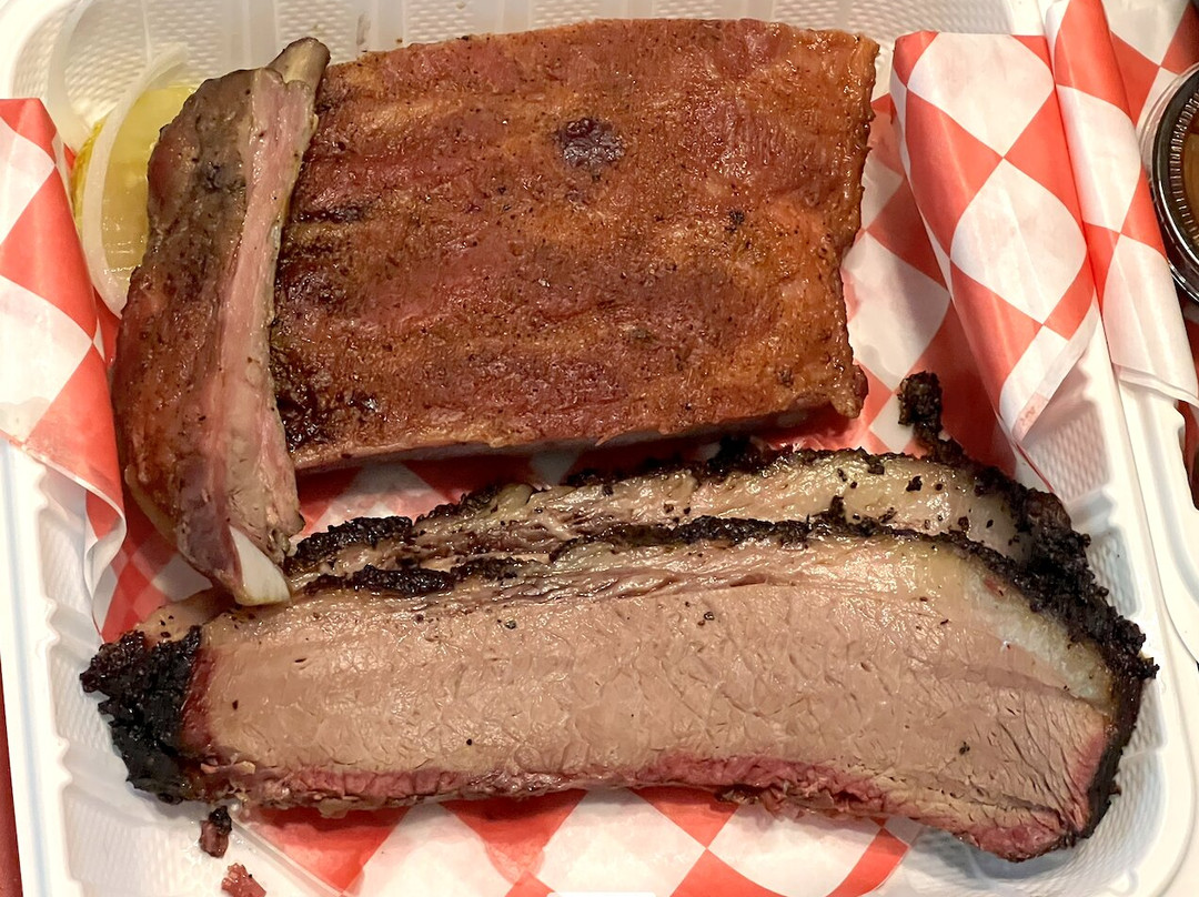 Petey's bbq