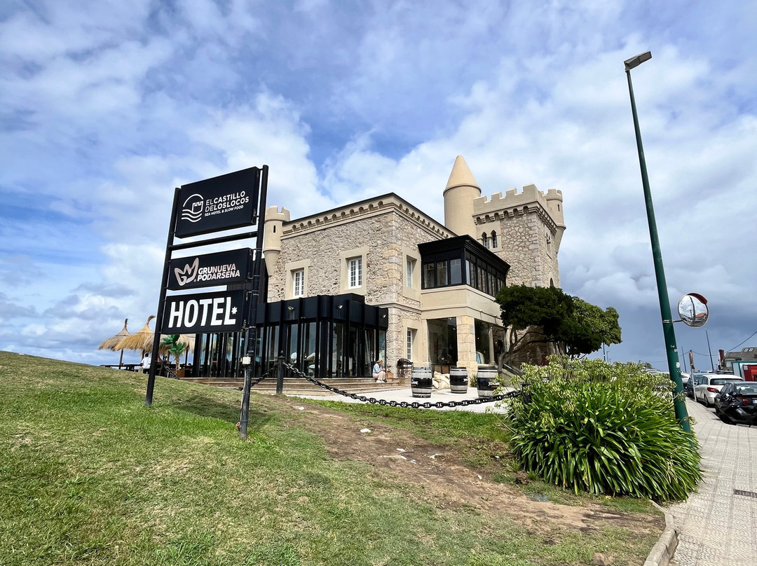 Hotel El Castillo de Los Locos主图