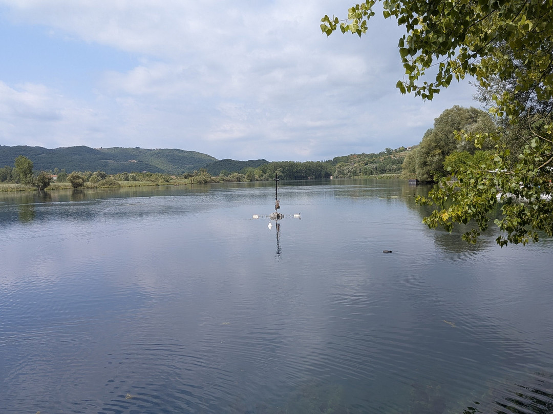 Lago di Posta Fibreno-Posta Fibreno必去景点