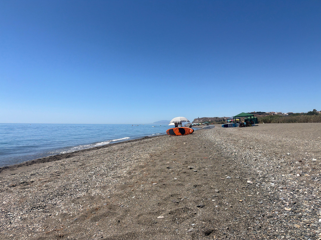 Playa Nudista De Almayate-Almayate Bajo必去景点