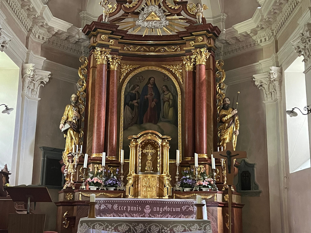 Chiesa Santi Giacomo e Cristoforo-Bosco Gurin必去景点
