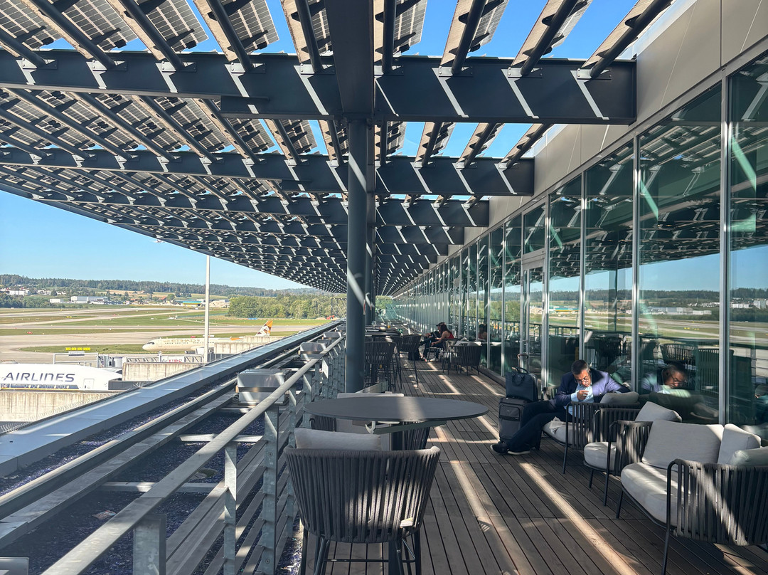 Aspire Lounge at Zurich Airport-奥普菲孔必去景点