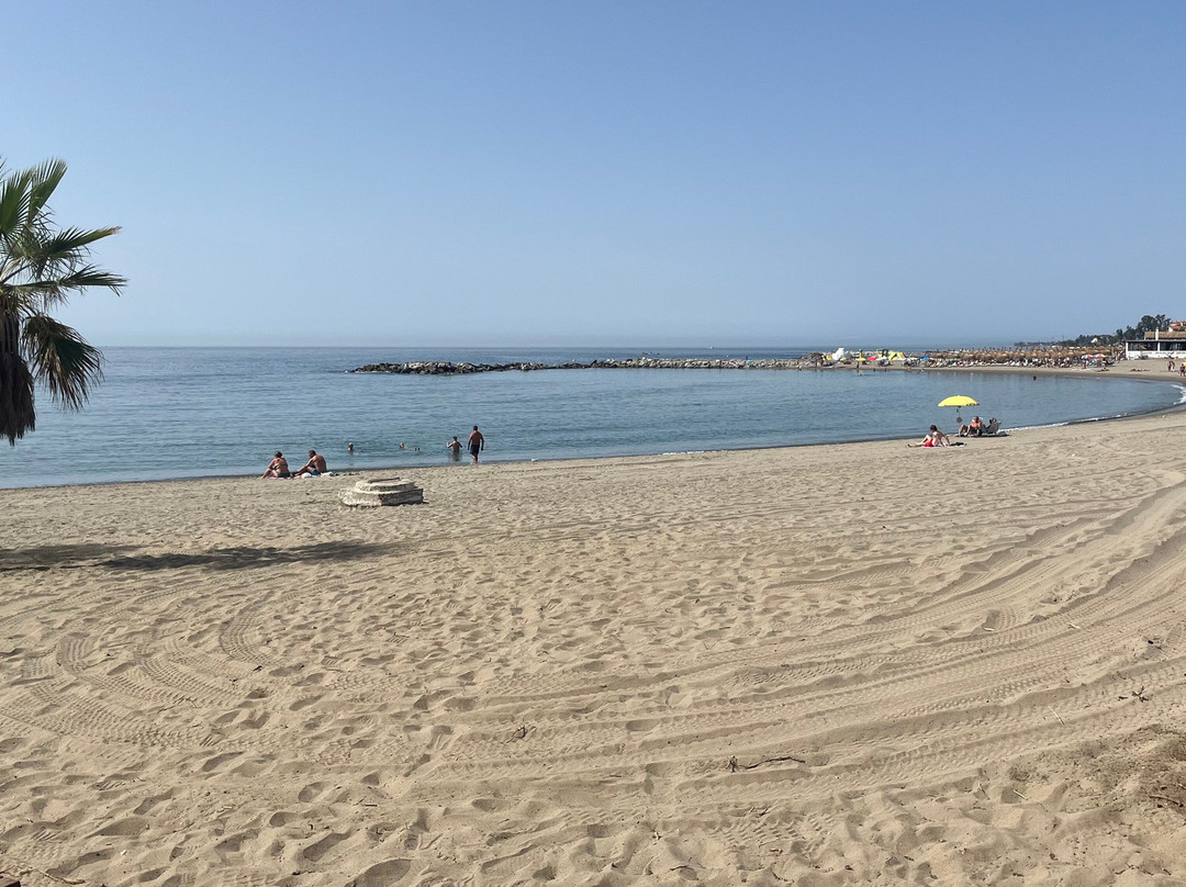 Playa del Duque-巴努斯港必去景点